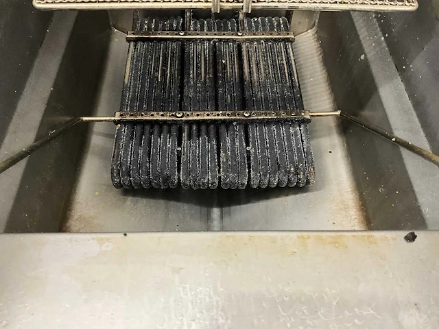 Bonnet - elektrische friteuse - afbeelding 7 van  7