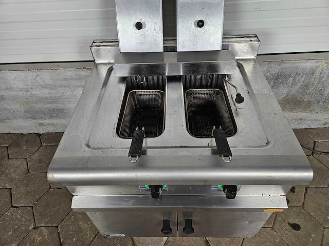 Bonnet - friteuse - afbeelding 4 van  4