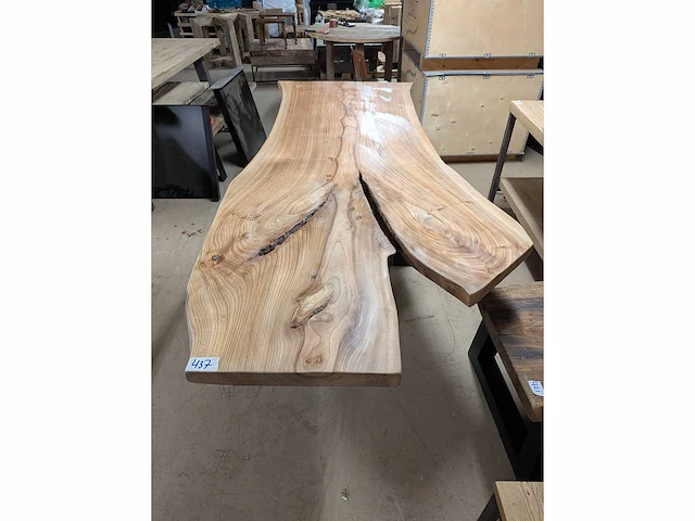 Boomstam - eetkamertafel 240 cm. - afbeelding 2 van  3