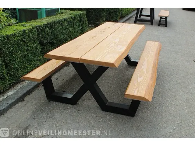 Boomstam picknicktafel - afbeelding 1 van  4