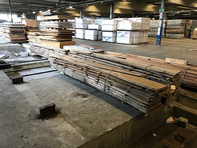 Boomstam planken (39x) - afbeelding 3 van  8
