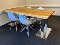 Boomstam vergadertafel met 4 stoelen - afbeelding 1 van  4