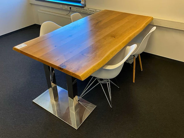 Boomstam vergadertafel met 4 stoelen - afbeelding 3 van  4