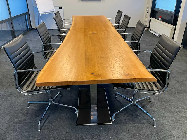 Boomstam vergadertafel met 8 vergaderstoelen - afbeelding 2 van  8