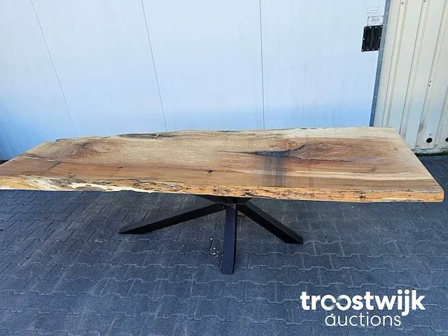 Boomstamtafel beuken incl. stalen onderstel 290 cm lang 79cm hoog - afbeelding 3 van  5