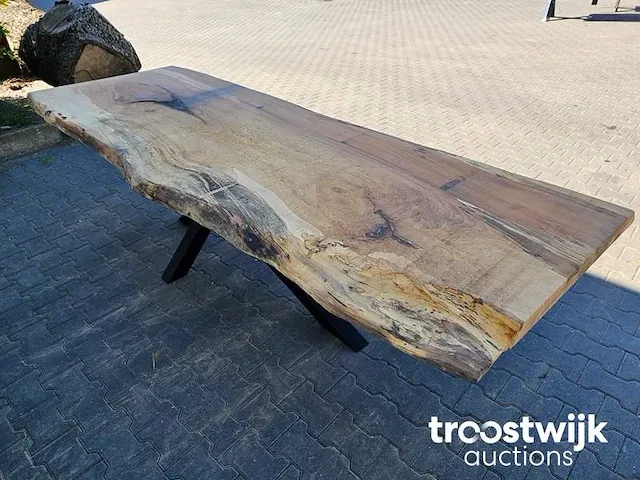 Boomstamtafel beuken incl. stalen onderstel 290 cm lang 79cm hoog - afbeelding 4 van  5