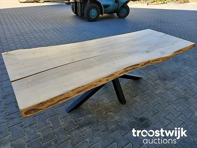 Boomstamtafel populier gelakt incl. stalen onderstel 254cm breedte 94-100cm hoogte 75cm - afbeelding 3 van  5