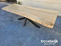 Boomstamtafel populier gelakt incl. stalen onderstel 254cm breedte 94-100cm hoogte 75cm - afbeelding 5 van  5