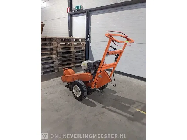 Boomstronkenhakselaar dosko, 337-13h, bouwjaar 2018 - afbeelding 21 van  24
