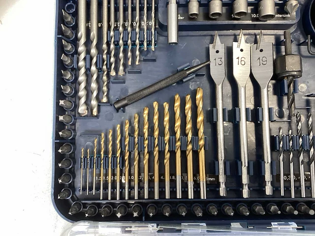 Boor en bitset 100 dlg koffer - afbeelding 2 van  5