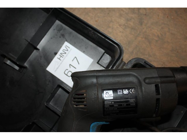 Boormachine elu in koffer. - afbeelding 2 van  2