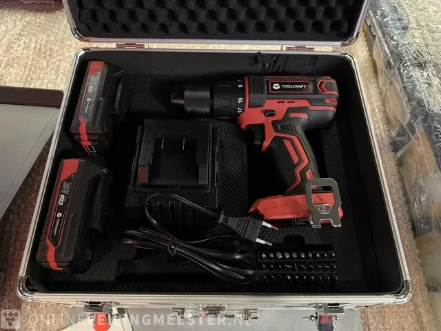 Boormachine met lader en 2x accu in koffer toolcraft - afbeelding 2 van  4