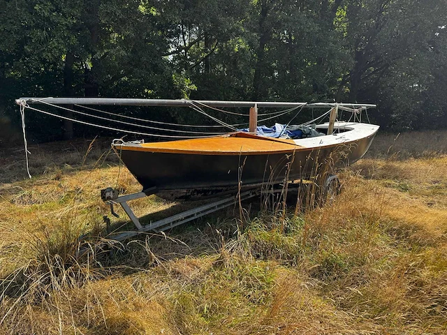 Boot + trailer - afbeelding 8 van  11