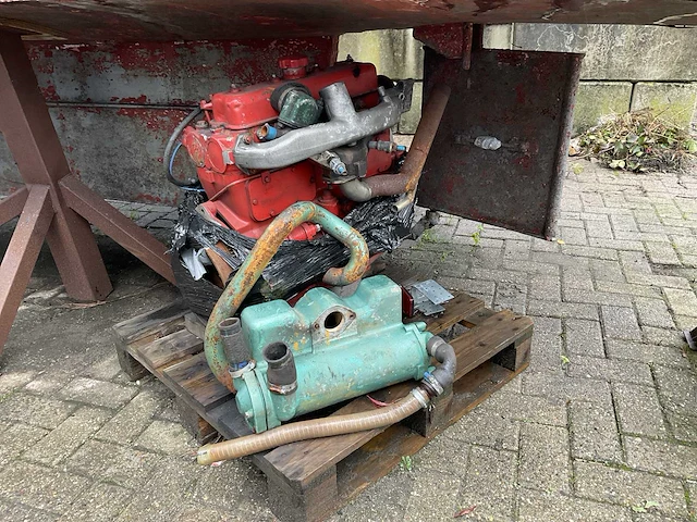 Boot - afbeelding 2 van  31