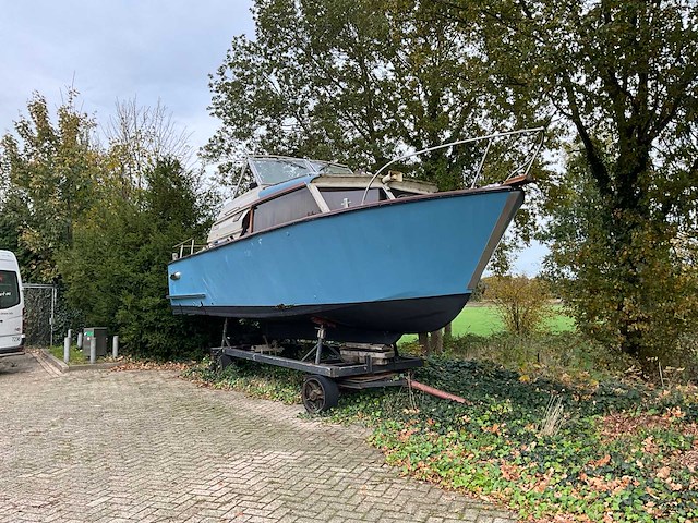 Boot - afbeelding 2 van  7