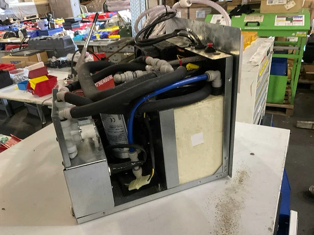 Booth chillercarbo waterkoelinstallatie (15x) - afbeelding 3 van  7