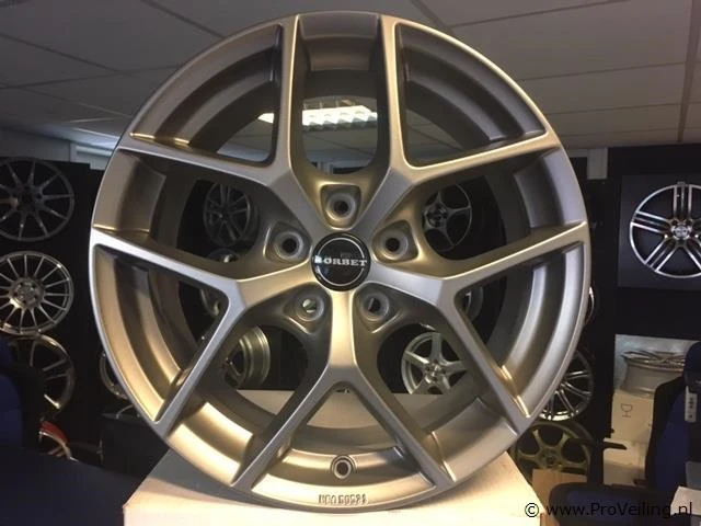 Borbet y aluminium velgenset - 5x112 7j et48 - afbeelding 1 van  1