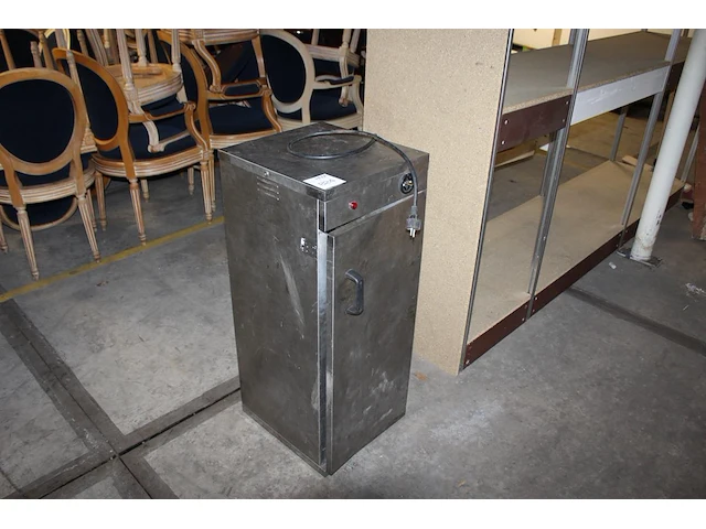 Bordenverwarmer rocan model gemma 60. instelknop ontbreekt. afmeting 28 x 30 x 94 cm. - afbeelding 2 van  2
