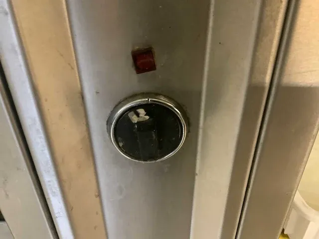 Bordenwarmhoudkast - afbeelding 5 van  5