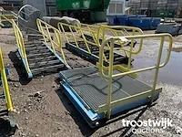 Bordes met dubbele trap - afbeelding 2 van  3