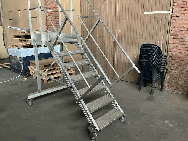 Bordes trap - afbeelding 5 van  8