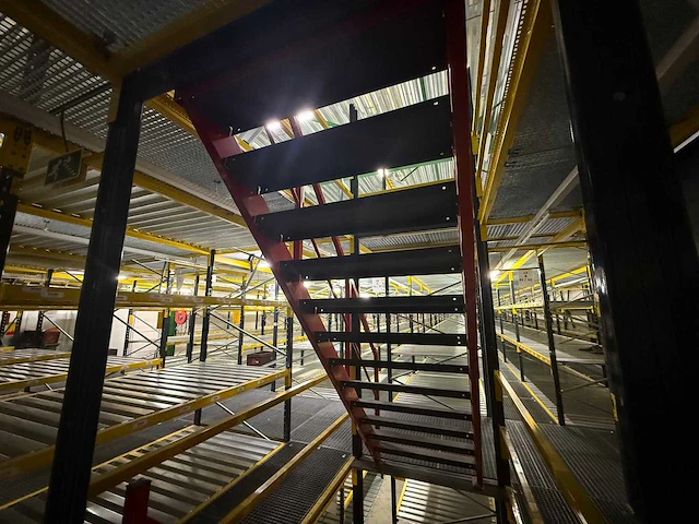 Bordestrap 2,75m hoog - afbeelding 4 van  5