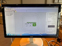 Borduurmachine - afbeelding 7 van  8