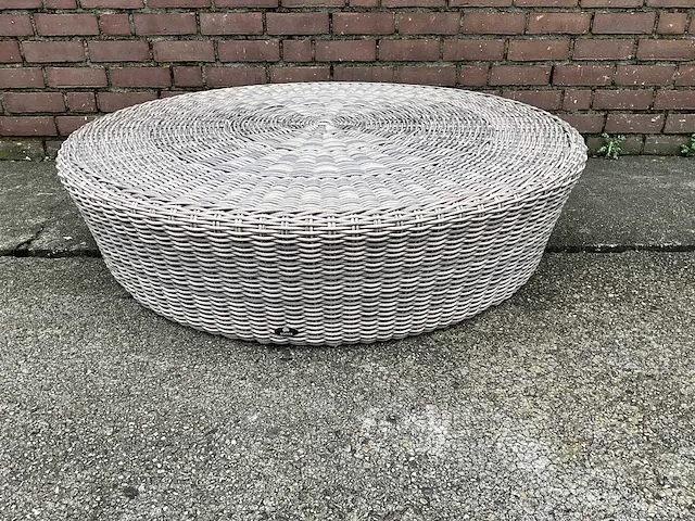 Borek tuintafel - afbeelding 1 van  5