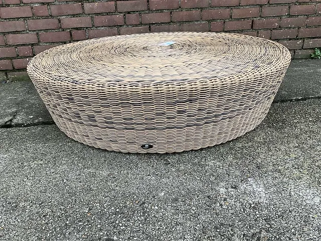 Borek tuintafel - afbeelding 1 van  5