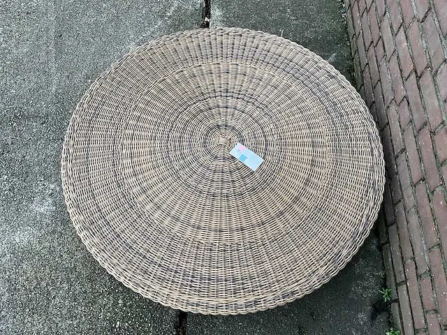 Borek tuintafel - afbeelding 4 van  5
