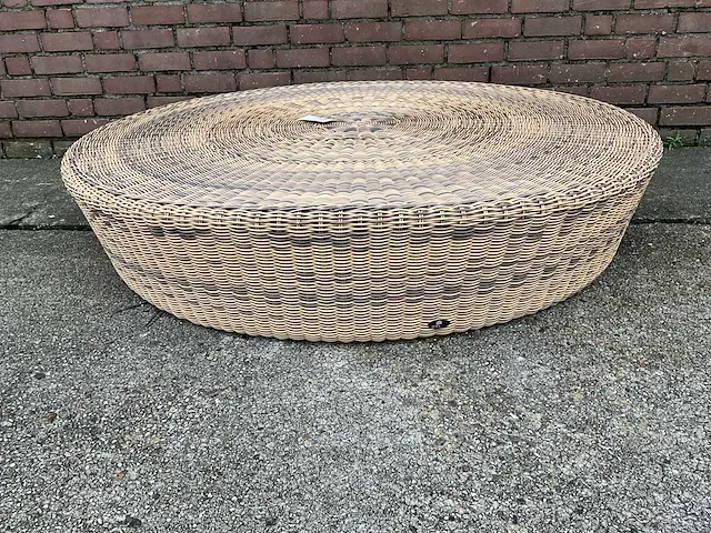 Borek tuintafel - afbeelding 1 van  5