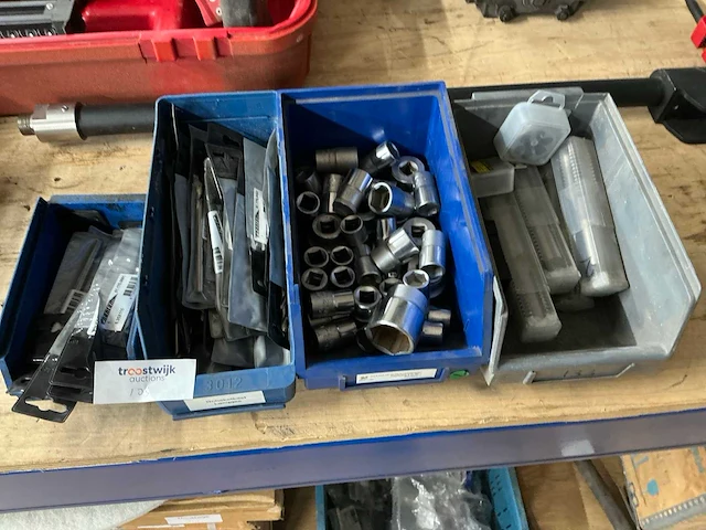 Boren, doppen en draadsnijgereedschap - afbeelding 1 van  3
