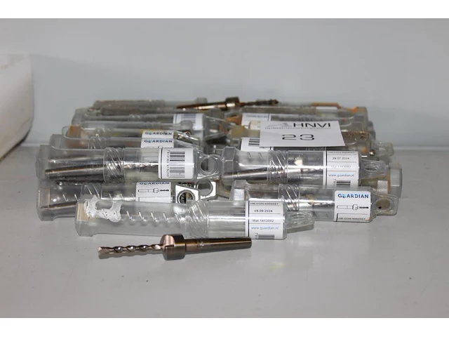 Boren met stoppers guardian voornamelijk type hb-con-50045st. zowel nieuw als gebruikt circa 30 stuks. - afbeelding 1 van  3