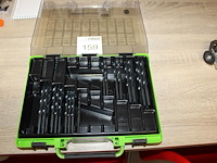 Borenkoffer met enkele boren. - afbeelding 1 van  1