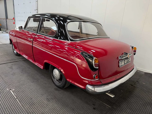 Borgward - isabella - oldtimer - 1959 - afbeelding 32 van  35