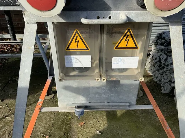 Bos elektro stroomverdeelkast - afbeelding 3 van  7