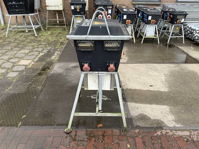 Bos medium stroomverdeelkast - afbeelding 3 van  4