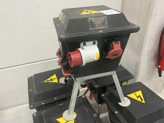 Bos midi hoog stroom verdeelkast (5x) - afbeelding 4 van  7