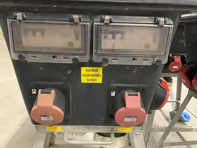 Bos midi hoog stroom verdeelkast (6x) - afbeelding 6 van  7