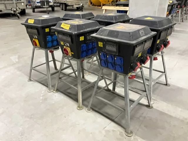 Bos midi hoog stroom verdeelkast (6x) - afbeelding 5 van  8