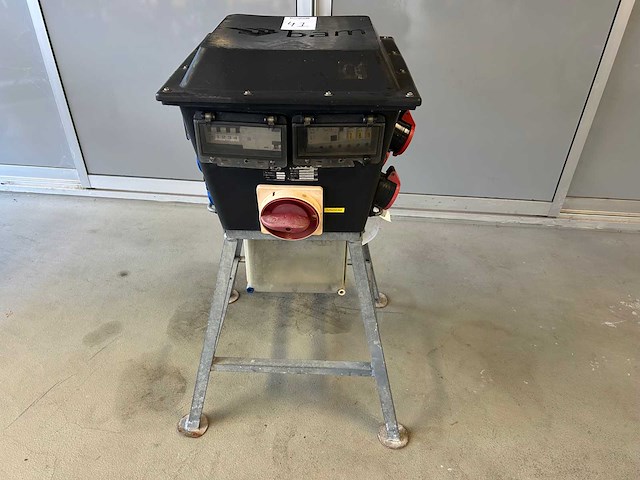 Bos midi hoog stroomverdeelkast 125a - afbeelding 1 van  6