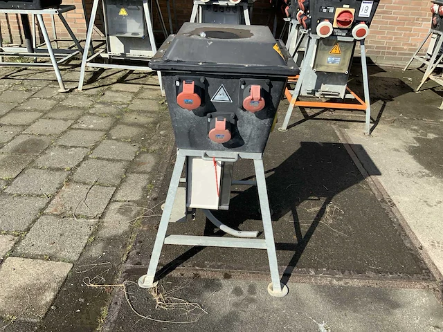 Bos midi hoog stroomverdeelkast - afbeelding 3 van  5