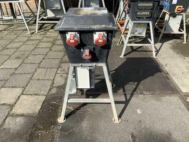 Bos midi hoog stroomverdeelkast - afbeelding 3 van  5