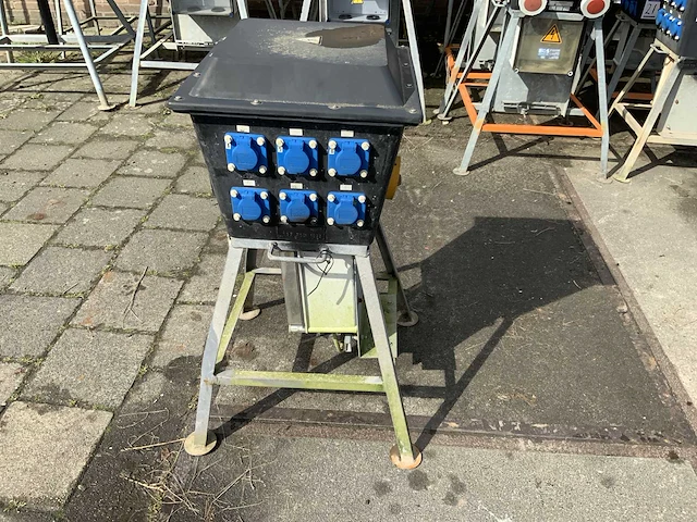 Bos midi hoog stroomverdeelkast - afbeelding 2 van  5