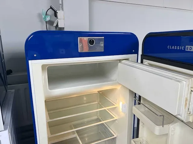 Bosch - amerikaans koelkast + thomson droger + whirlpool inbouw oven - afbeelding 13 van  15