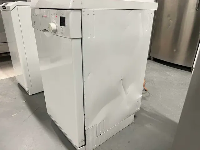 Bosch - bosch vaatwasser + aeg lavamat wasmachine - afbeelding 15 van  18