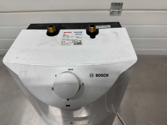 Bosch - close-in - boiler - afbeelding 2 van  2