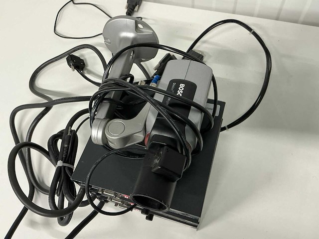 Bosch - extron - camera systeem - afbeelding 3 van  4