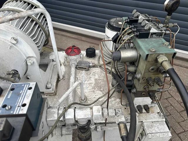 Bosch - hydrauliekpomp - afbeelding 3 van  11