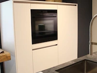 Bosch - nobilia eiland keuken met apparatenwand - afbeelding 12 van  28